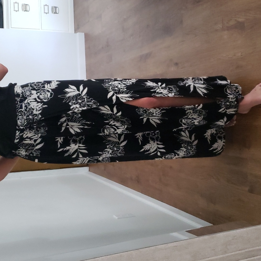 Xhilaration Black and White Floral Maxi Skirt
